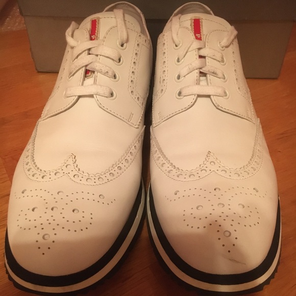 Prada Brogues in white. Size 13 US. Worn less than 5x. Authentic. No tread wear. - Picture 3 of 7